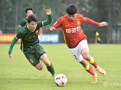 包含江汉南路主场平局，积分榜前三位置牢不可破的词条