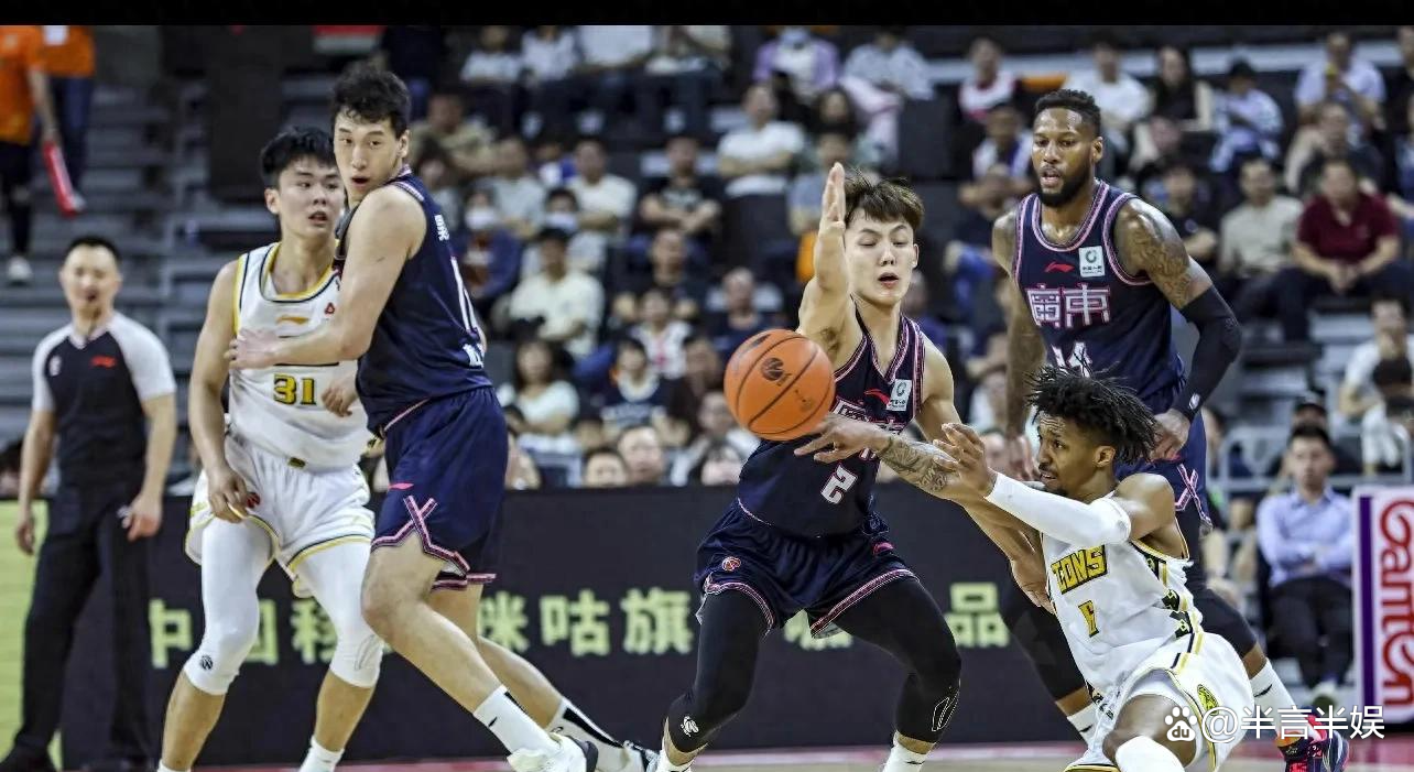 精彩对决！国内球队战胜实力派球队
