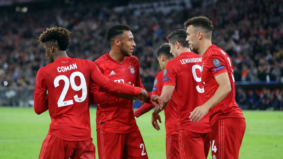 包含拜仁慕尼黑卫冕德甲联赛冠军稳固德国足坛霸主地位的词条