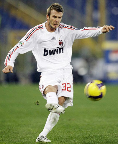 开云体育在线登录-意甲强队实力坚挺，赛场上展现无穷潜力的简单介绍