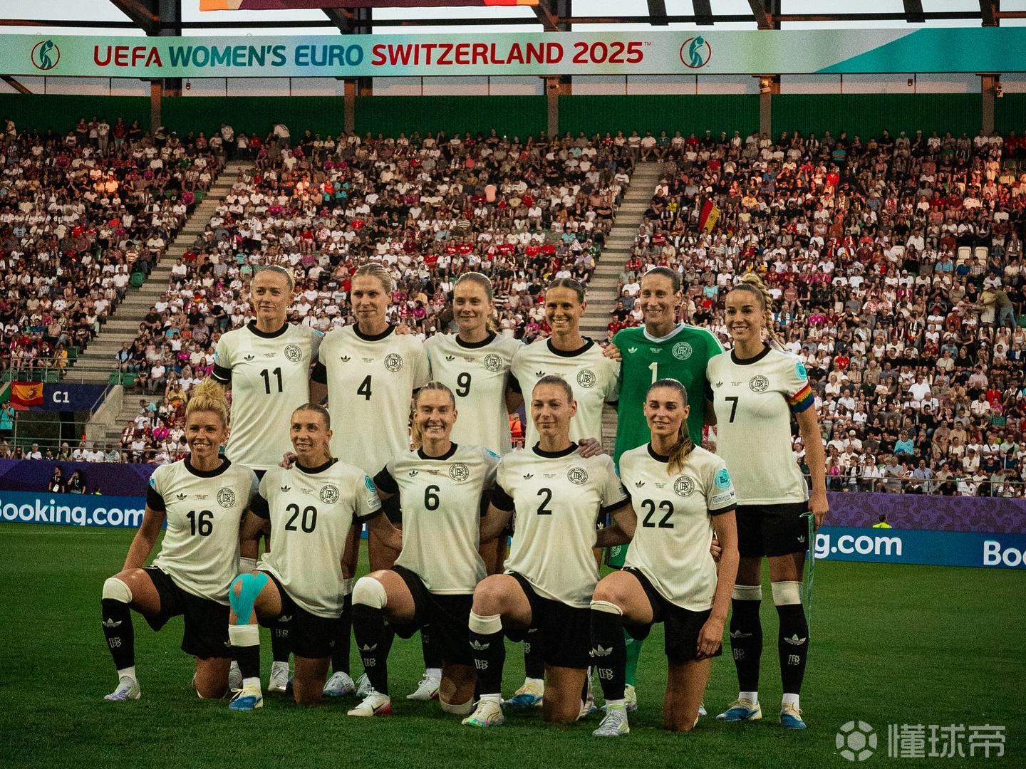 德国女足赢得国际比赛，夺冠成功