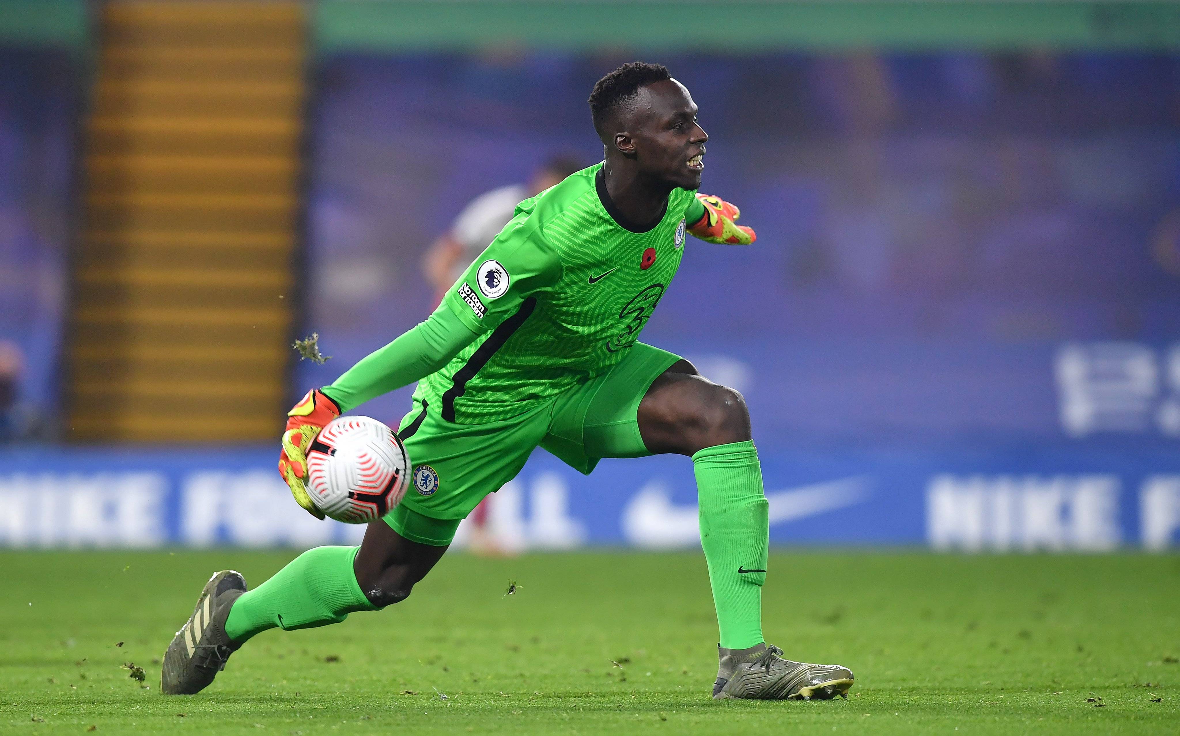 开云体育入口-兰斯逐渐适应联赛节奏，保持不败连胜