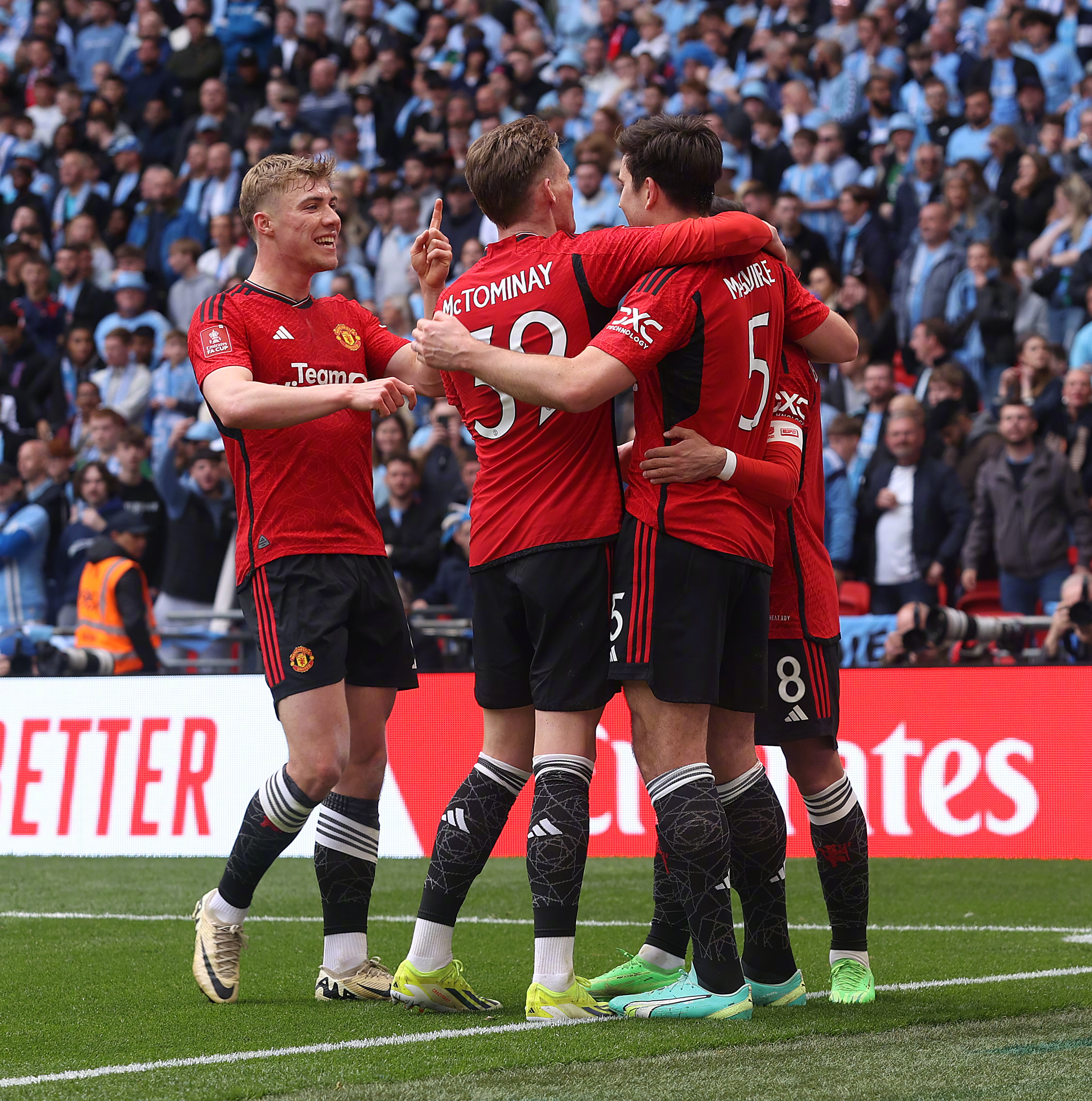 开云体育中国官网-英格兰队展现实力，晋级欧国联半决赛